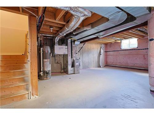 17 Hawthorn Avenue, Thorold, ON - Indoor Photo Showing Basement