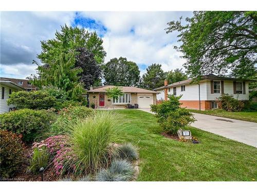 37 Bendingroad Crescent, St. Catharines, ON - Outdoor With Facade