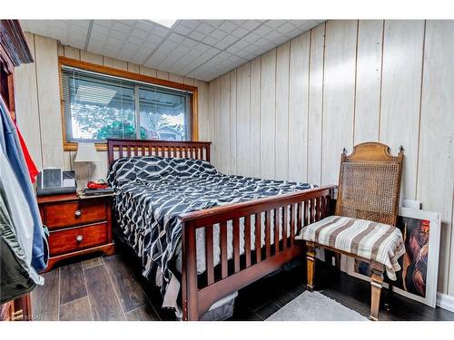 37 Bendingroad Crescent, St. Catharines, ON - Indoor Photo Showing Bedroom