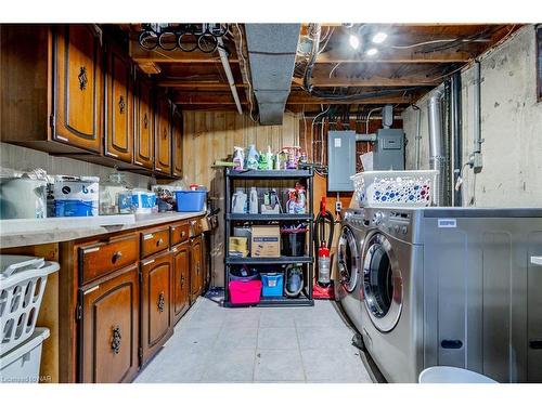 37 Bendingroad Crescent, St. Catharines, ON - Indoor Photo Showing Laundry Room