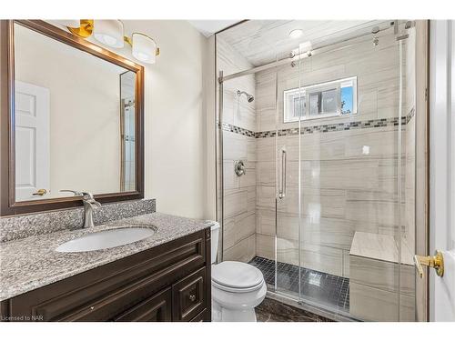 19 Campbell Avenue, St. Catharines, ON - Indoor Photo Showing Bathroom