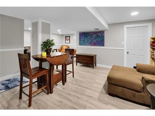 3 Cherrylane Drive, St. Catharines, ON - Indoor Photo Showing Dining Room