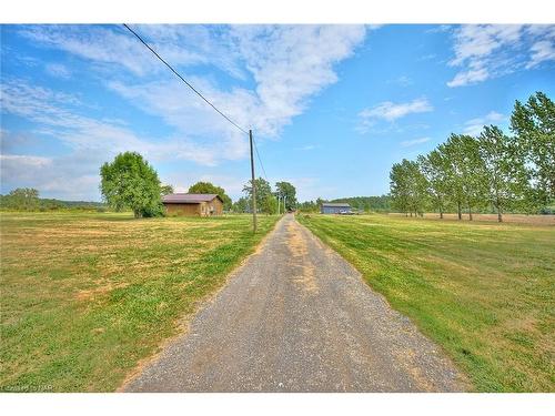 490 Mathews Road, Sherkston, ON - Outdoor With View