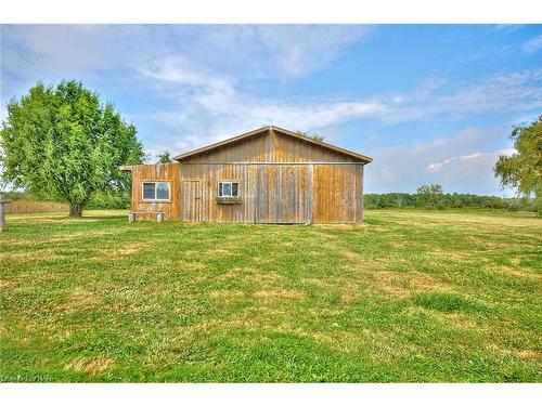 490 Mathews Road, Sherkston, ON - Outdoor