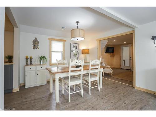 3898 Alexandra Road Road, Fort Erie, ON - Indoor Photo Showing Dining Room