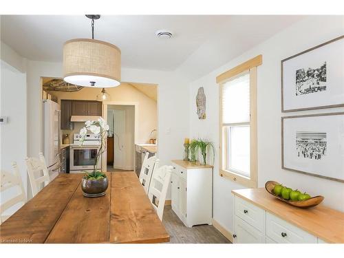 3898 Alexandra Road Road, Fort Erie, ON - Indoor Photo Showing Dining Room