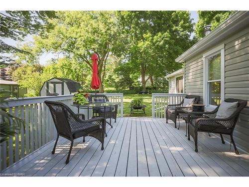 3898 Alexandra Road Road, Fort Erie, ON - Outdoor With Deck Patio Veranda With Exterior