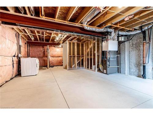 8-121A Moffatt Street, St. Catharines, ON - Indoor Photo Showing Basement