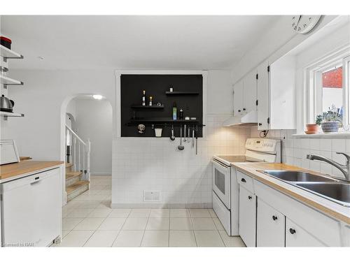 74 Marmora Street, St. Catharines, ON - Indoor Photo Showing Kitchen With Double Sink