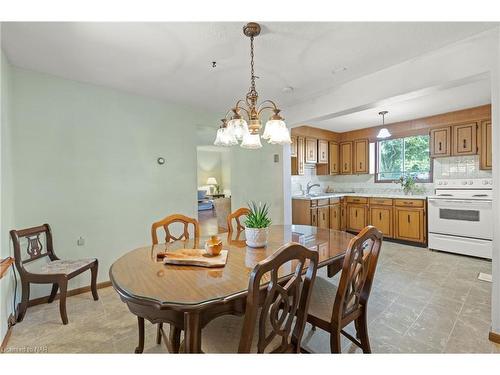 1 Nello Street, St. Catharines, ON - Indoor Photo Showing Dining Room