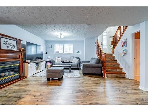 3135 Bethune Avenue, Ridgeway, ON - Indoor Photo Showing Living Room With Fireplace