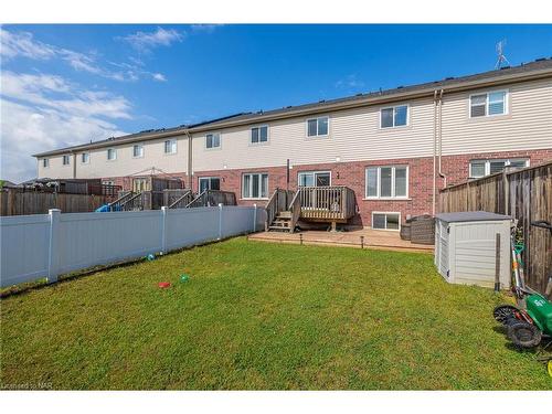 5848 Osprey Avenue, Niagara Falls, ON - Outdoor With Deck Patio Veranda With Exterior