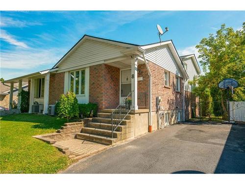 8 Mcnicholl Circle, St. Catharines, ON - Outdoor