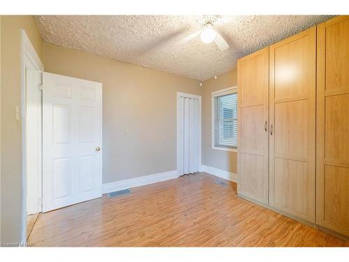 33 Dufferin Street, Welland, ON - Indoor Photo Showing Other Room