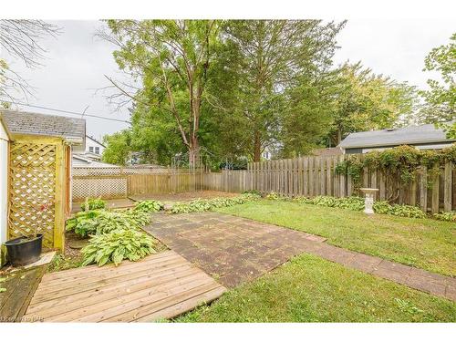 33 Dufferin Street, Welland, ON - Outdoor With Deck Patio Veranda