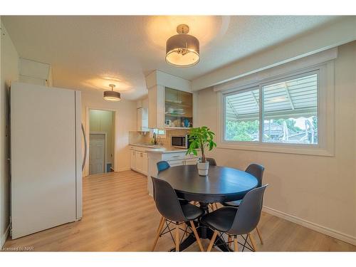 13 Janet Street, Port Colborne, ON - Indoor Photo Showing Dining Room