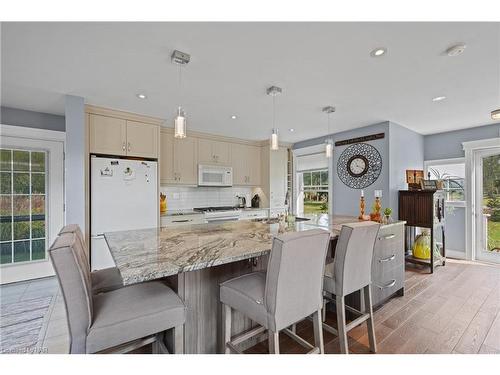 225 Windmill Point Road, Ridgeway, ON - Indoor Photo Showing Dining Room