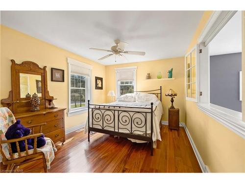 225 Windmill Point Road, Ridgeway, ON - Indoor Photo Showing Bedroom