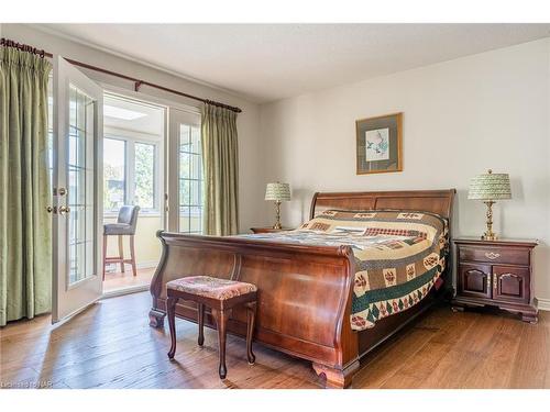 10 Watersedge Circle Circle, St. Catharines, ON - Indoor Photo Showing Bedroom