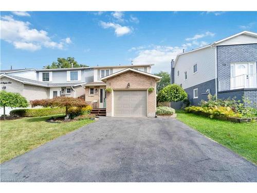 57 Bayview Drive, Grimsby, ON - Outdoor With Facade