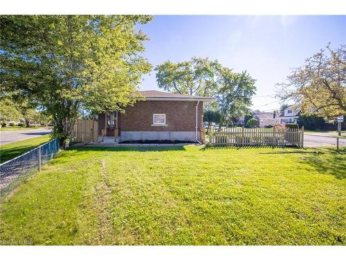 3 Grove Avenue, St. Catharines, ON - Outdoor