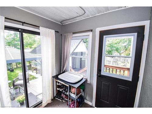 63 Elgin Street E, Welland, ON - Indoor Photo Showing Other Room