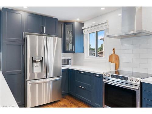 14 Laguna Crescent, St. Catharines, ON - Indoor Photo Showing Kitchen