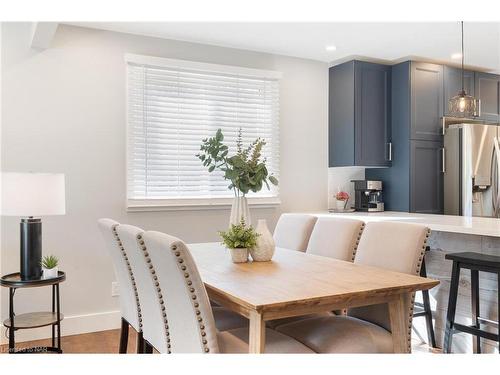 14 Laguna Crescent, St. Catharines, ON - Indoor Photo Showing Dining Room