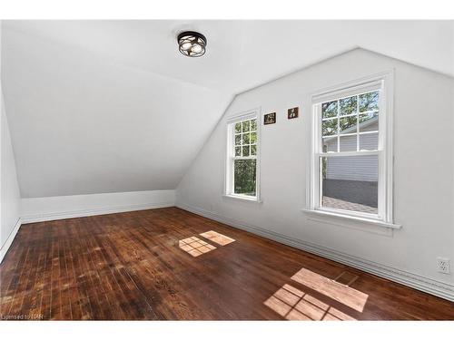 1700 Chatham Road, Fort Erie, ON - Indoor Photo Showing Other Room