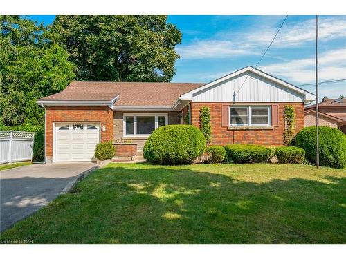 25 Parnell Road, St. Catharines, ON - Outdoor With Facade