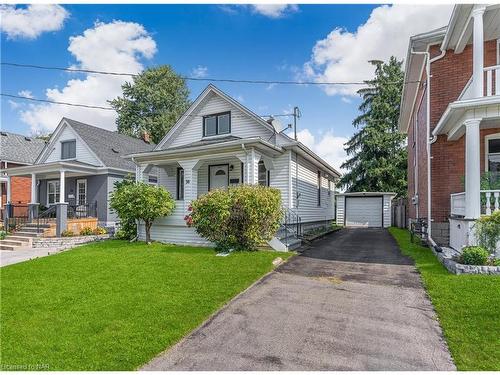 36 Margery Road, Welland, ON - Outdoor With Deck Patio Veranda With Facade