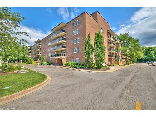 201-196 Scott Street, St. Catharines, ON - Outdoor With Balcony