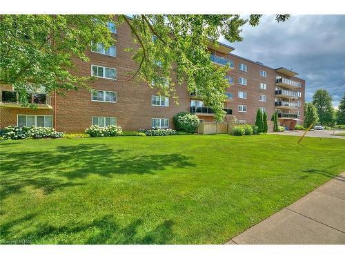 201-196 Scott Street, St. Catharines, ON - Outdoor With Balcony