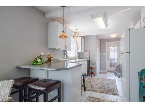 263 Maplewood Avenue, Crystal Beach, ON - Indoor Photo Showing Kitchen