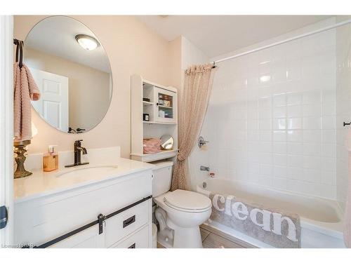 263 Maplewood Avenue, Crystal Beach, ON - Indoor Photo Showing Bathroom