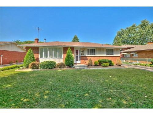 6357 Glengate Street, Niagara Falls, ON - Outdoor With Facade