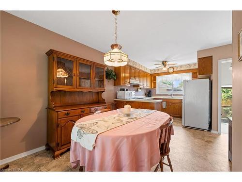 4 Tamarack Street, Welland, ON - Indoor Photo Showing Dining Room