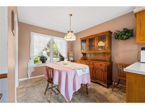 4 Tamarack Street, Welland, ON - Indoor Photo Showing Other Room