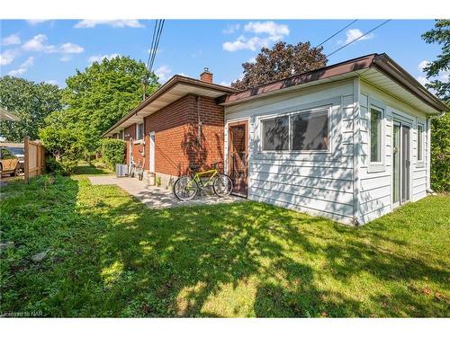 4 Tamarack Street, Welland, ON - Outdoor