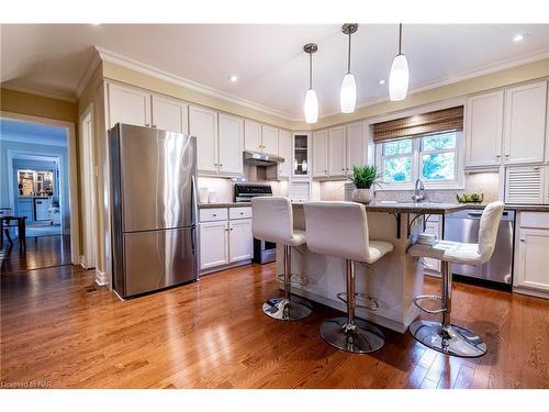 4189 Elberta Avenue, Niagara Falls, ON - Indoor Photo Showing Other Room