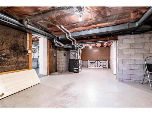 4189 Elberta Avenue, Niagara Falls, ON - Indoor Photo Showing Basement