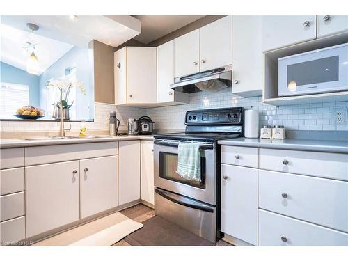 3829 Northwood Drive, Niagara Falls, ON - Indoor Photo Showing Kitchen With Stainless Steel Kitchen With Double Sink