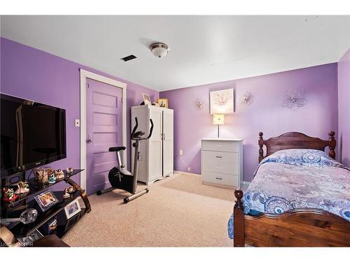 263 Barrick Road, Port Colborne, ON - Indoor Photo Showing Bedroom