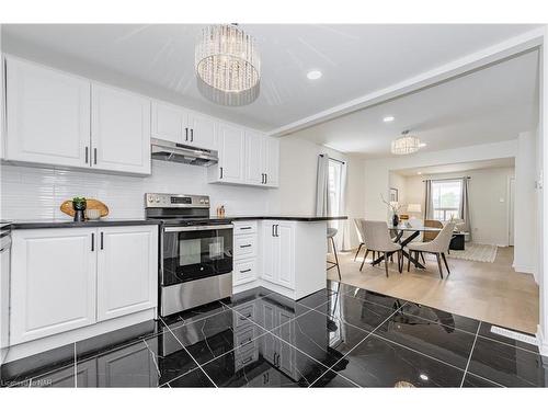 158 Niagara Falls Road, Thorold, ON - Indoor Photo Showing Kitchen