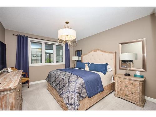 57 Campbell Street Street, Thorold, ON - Indoor Photo Showing Bedroom