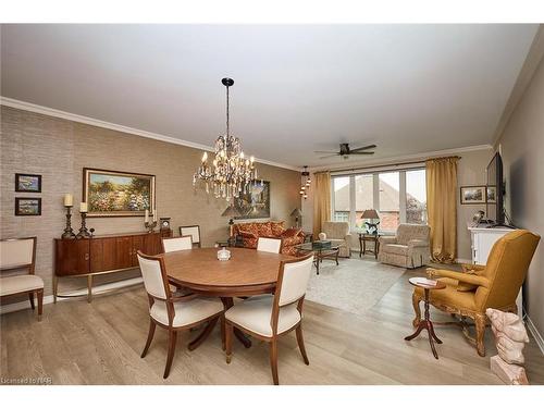 57 Campbell Street Street, Thorold, ON - Indoor Photo Showing Dining Room