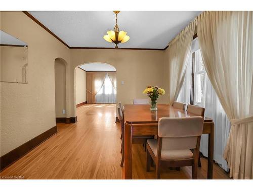 168 Thorold Road, Welland, ON - Indoor Photo Showing Dining Room