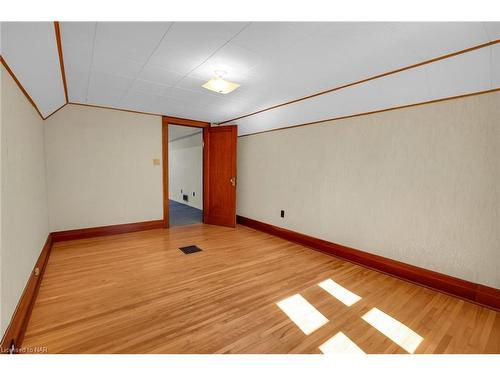 168 Thorold Road, Welland, ON - Indoor Photo Showing Other Room