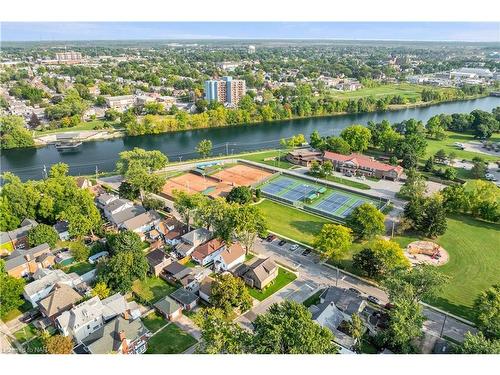 18 Hooker Street, Welland, ON - Outdoor With Body Of Water With View