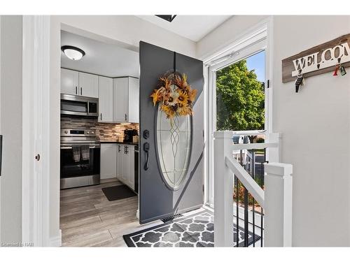 47 Greenmeadow Court, St. Catharines, ON - Indoor Photo Showing Other Room